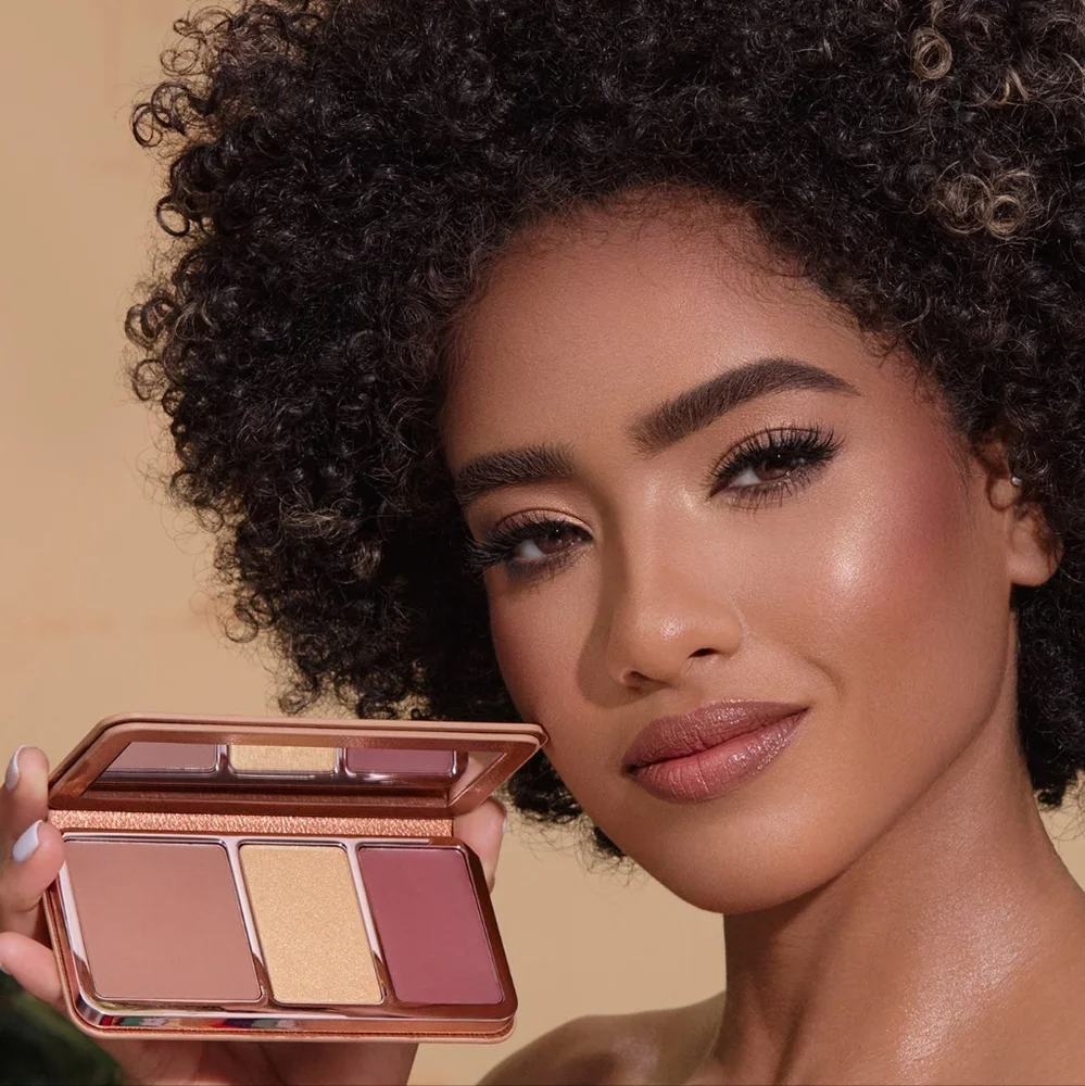 Anastasia Beverly Hills Tropical Getaway Contour, Blush & Highlight Palette